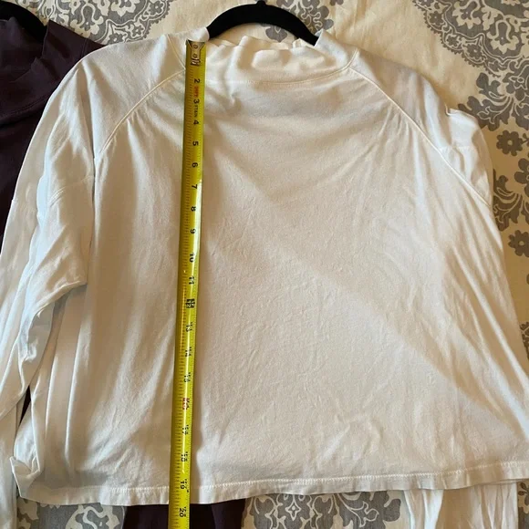 We The Free mocked neck cropped long sleeve shirts. White and Burgundy together - Picture 2 of 7